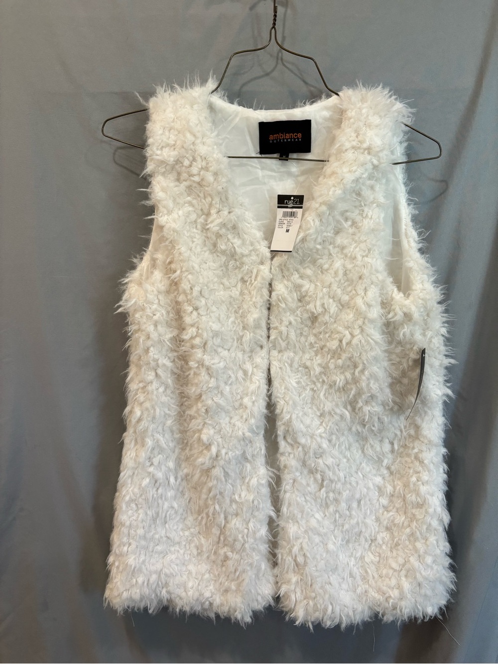 Rue21 Cream Faux Fur Sleeveless Vest